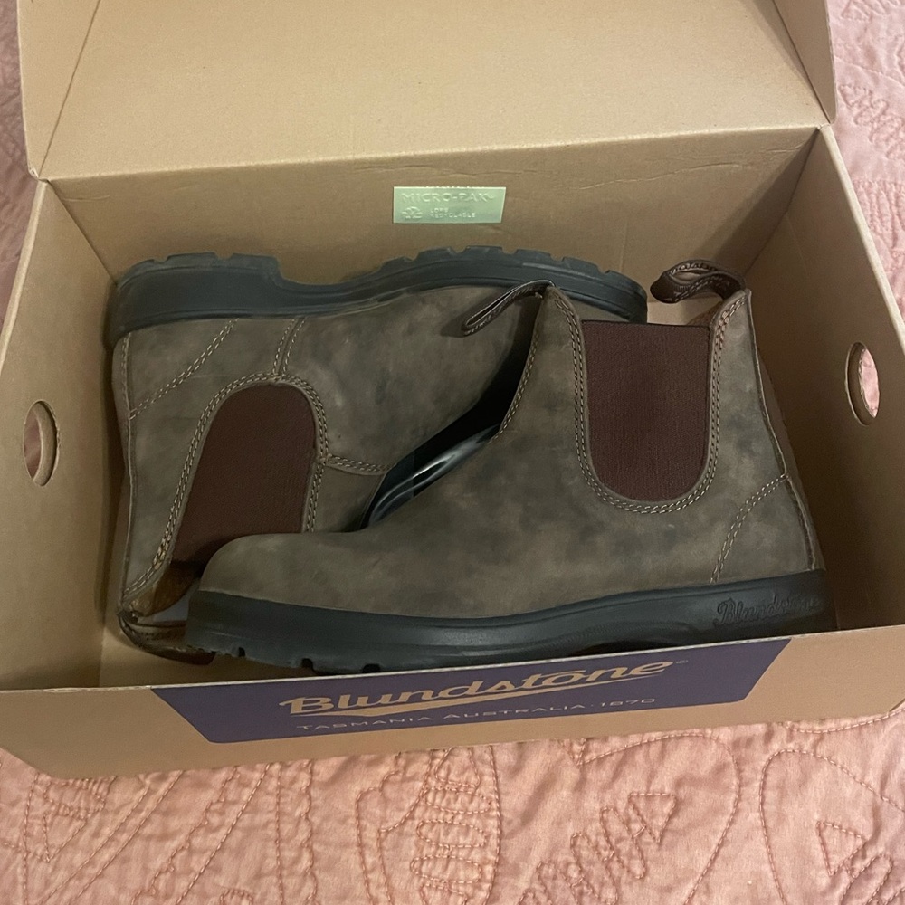Blundstone Women's Brown Chelsea Boots